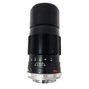 Minolta MC Tele Rokkor-PE 200mm f/4.5 Telephoto Lens MC/MD Mount Black Vintage